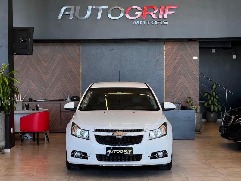 CHEVROLET CRUZE 1.8 LT SPORT6 16V 2014/2014 AUTOGRIF MOTORS CAMPO BOM / Carros no Vale