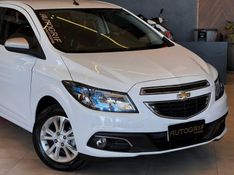 CHEVROLET ONIX 1.0 MPFI LOLLAPALOOZA 8V 2014/2014 AUTOGRIF MOTORS CAMPO BOM / Carros no Vale