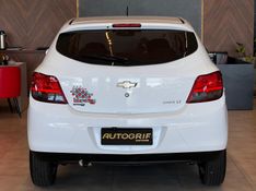CHEVROLET ONIX 1.0 MPFI LOLLAPALOOZA 8V 2014/2014 AUTOGRIF MOTORS CAMPO BOM / Carros no Vale