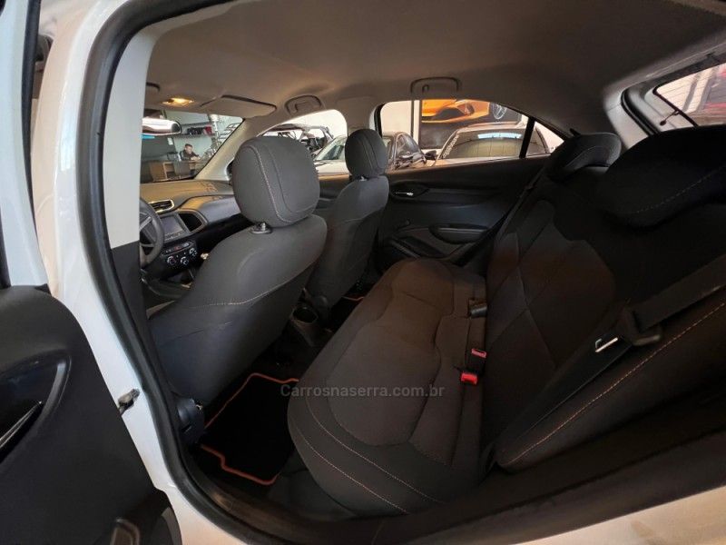 CHEVROLET ONIX 1.0 MPFI LOLLAPALOOZA 8V 2014/2014 AUTOGRIF MOTORS CAMPO BOM / Carros no Vale