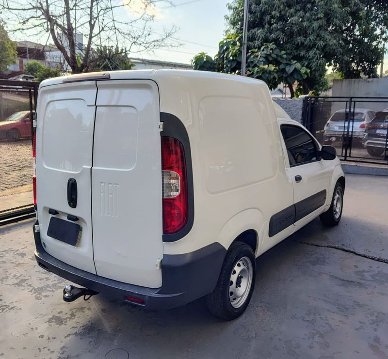 Fiat Fiorino Furgão EVO 1.4 8V 2016/2016 RENNER AUTOMÓVEIS LAJEADO / Carros no Vale
