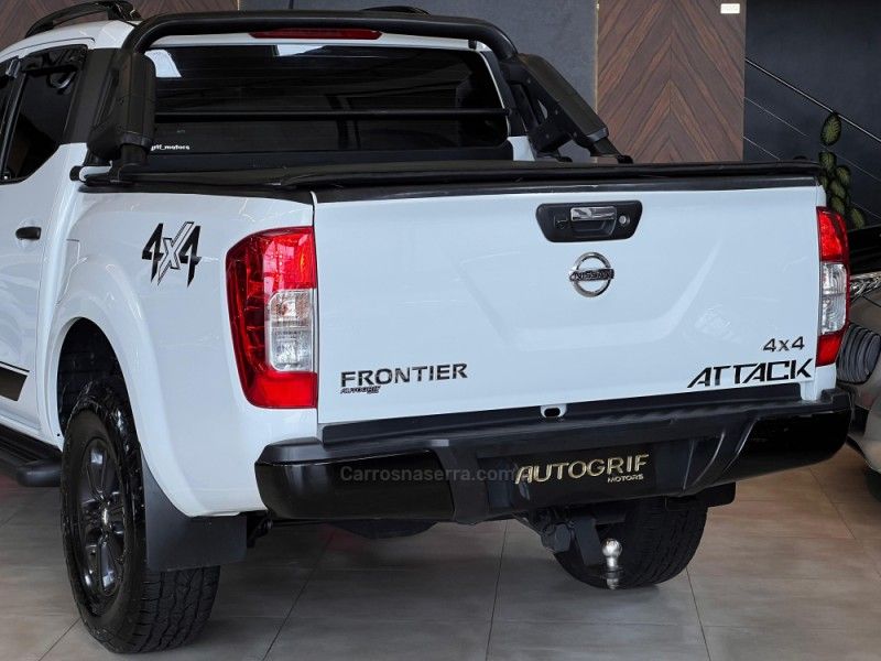 NISSAN FRONTIER 2.3 ATTACK 4X4 CD BI-TURBO 2021/2021 AUTOGRIF MOTORS CAMPO BOM / Carros no Vale