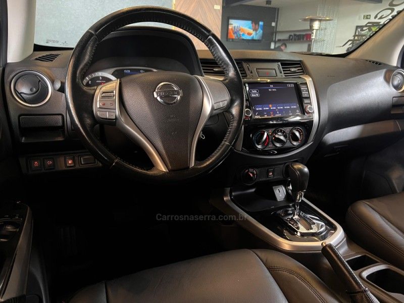 NISSAN FRONTIER 2.3 ATTACK 4X4 CD BI-TURBO 2021/2021 AUTOGRIF MOTORS CAMPO BOM / Carros no Vale