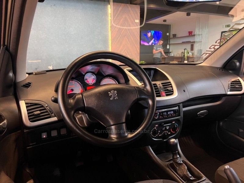 PEUGEOT 207 1.4 XR SPORT 8V 2012/2013 AUTOGRIF MOTORS CAMPO BOM / Carros no Vale