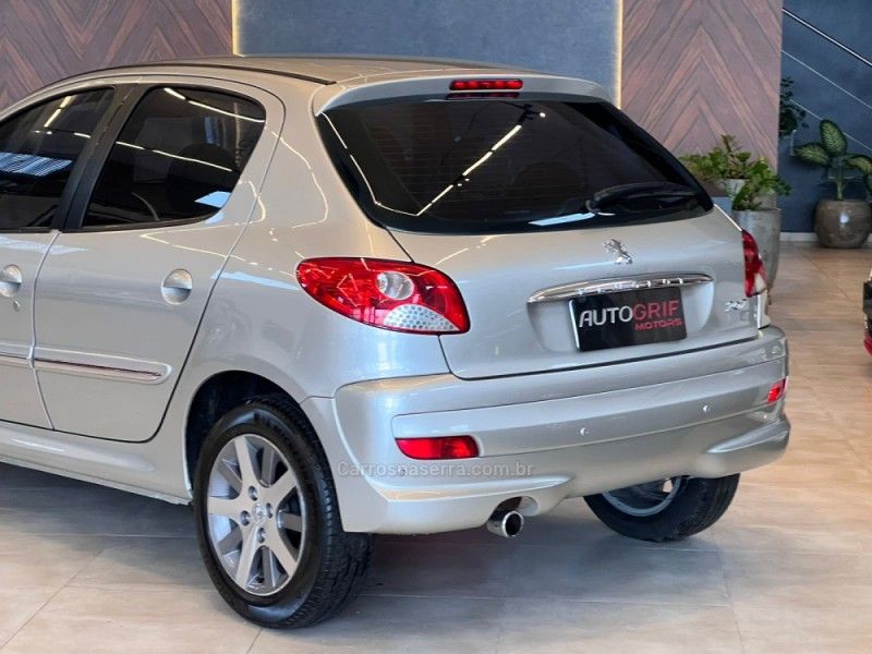 PEUGEOT 207 1.4 XR SPORT 8V 2012/2013 AUTOGRIF MOTORS CAMPO BOM / Carros no Vale