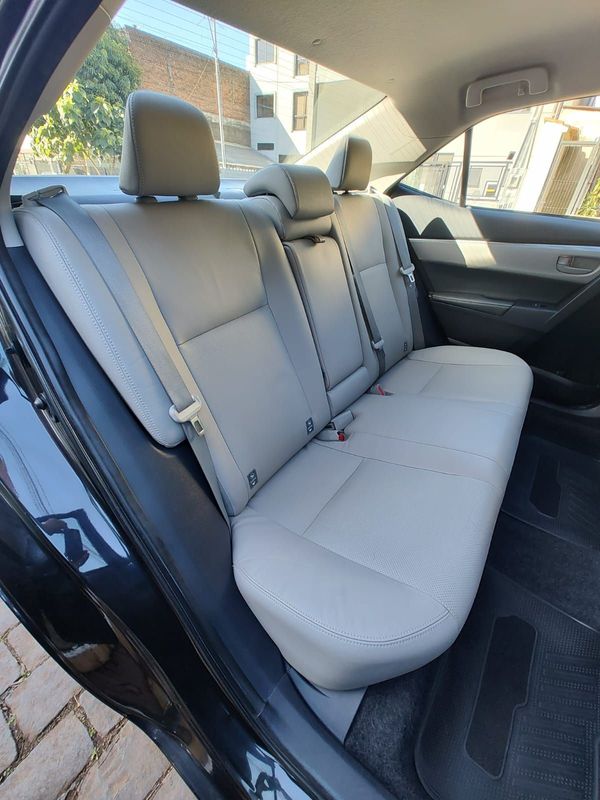 Toyota Corolla XEi 2.0 16V 2016/2016 RENNER AUTOMÓVEIS LAJEADO / Carros no Vale
