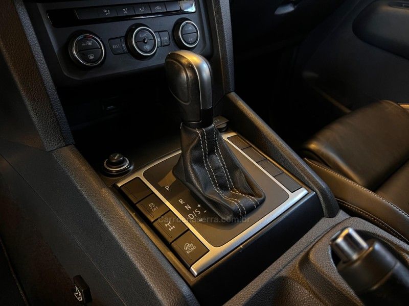 VOLKSWAGEN AMAROK 3.0 V6 EXTREME CD 4X4 AUTOMÁTICO 2019/2020 AUTOGRIF MOTORS CAMPO BOM / Carros no Vale