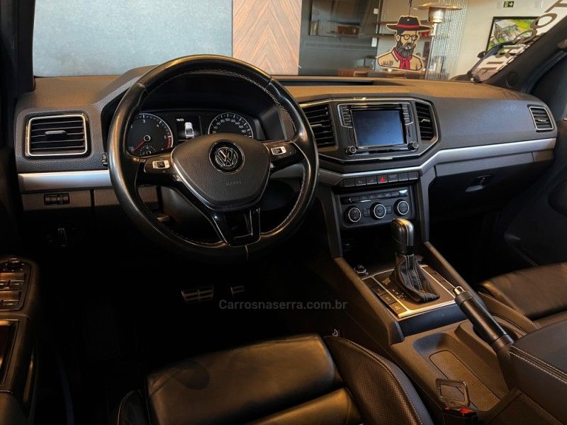 VOLKSWAGEN AMAROK 3.0 V6 EXTREME CD 4X4 AUTOMÁTICO 2019/2020 AUTOGRIF MOTORS CAMPO BOM / Carros no Vale