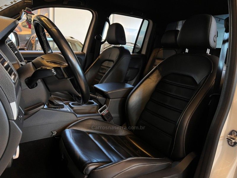 VOLKSWAGEN AMAROK 3.0 V6 EXTREME CD 4X4 AUTOMÁTICO 2019/2020 AUTOGRIF MOTORS CAMPO BOM / Carros no Vale