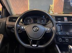 VOLKSWAGEN JETTA 2.0 COMFORTLINE TIPTRONIC 2012/2013 AUTOGRIF MOTORS CAMPO BOM / Carros no Vale