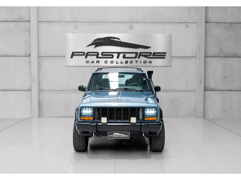 JEEP CHEROKEE 4.0 SPORT 4X4 12V 1997/1998 PASTORE CAR COLLECTION BENTO GONÇALVES / Carros no Vale