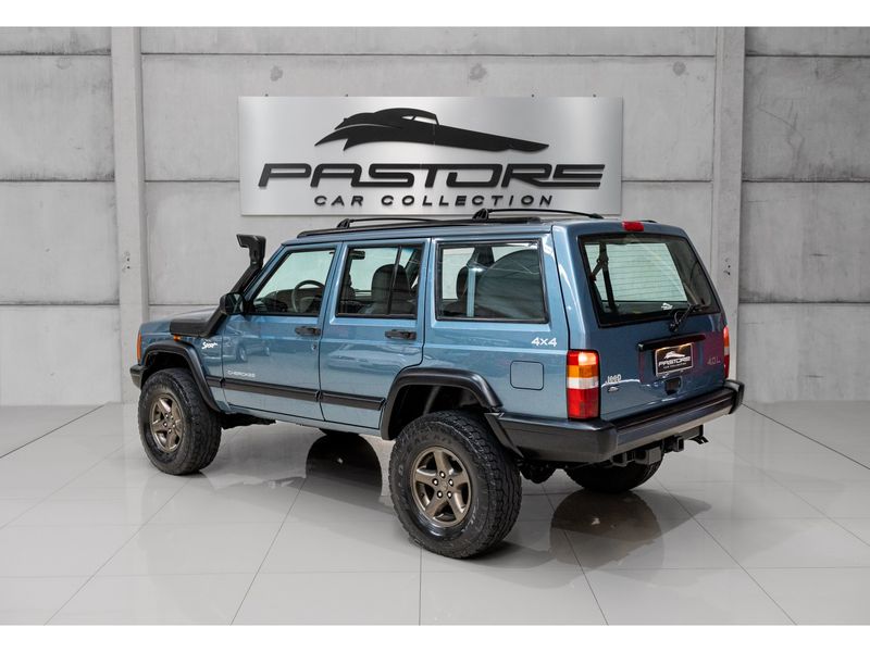 JEEP CHEROKEE 4.0 SPORT 4X4 12V 1997/1998 PASTORE CAR COLLECTION BENTO GONÇALVES / Carros no Vale