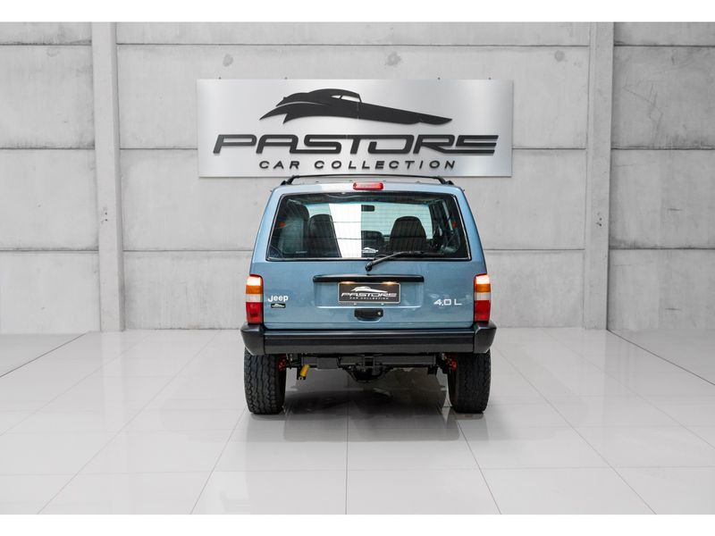 JEEP CHEROKEE 4.0 SPORT 4X4 12V 1997/1998 PASTORE CAR COLLECTION BENTO GONÇALVES / Carros no Vale