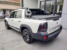 Renault OROCH Outsider 1.3Tce 2023/2024 RENNER AUTOMÓVEIS LAJEADO / Carros no Vale