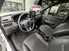 Renault OROCH Outsider 1.3Tce 2023/2024 RENNER AUTOMÓVEIS LAJEADO / Carros no Vale