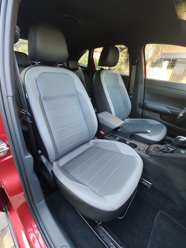 VOLKSWAGEN Nivus Highline 1.0 200 TSI 2020/2021 RENNER AUTOMÓVEIS LAJEADO / Carros no Vale