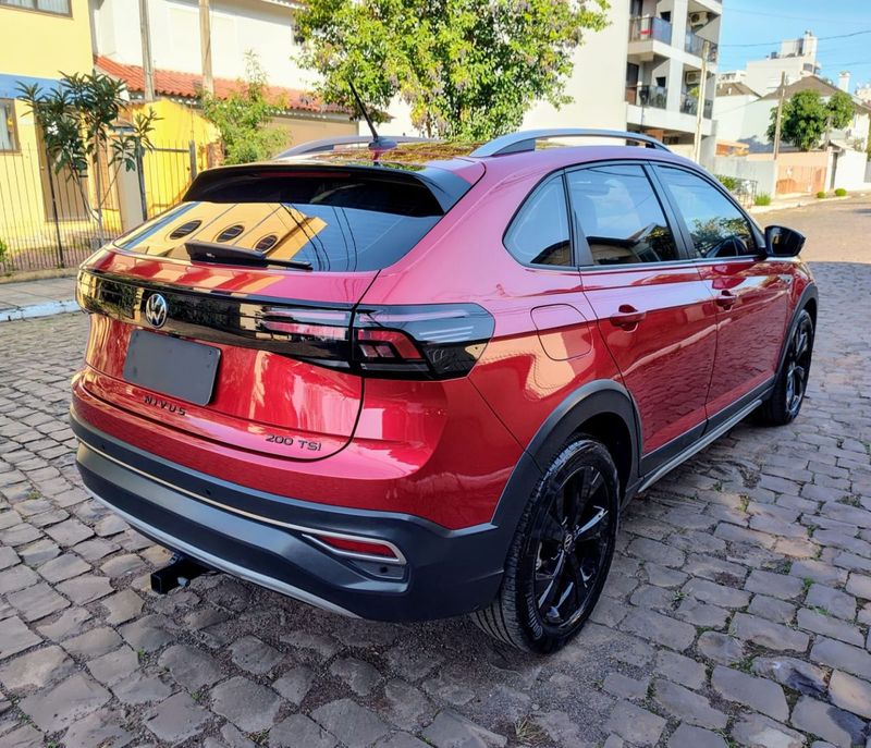 VOLKSWAGEN Nivus Highline 1.0 200 TSI 2020/2021 RENNER AUTOMÓVEIS LAJEADO / Carros no Vale