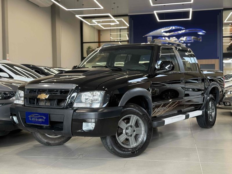 CHEVROLET S10 2.4 MPFI RODEIO 4X2 CD 8V 2010/2011 LEHMEN VEÍCULOS VENÂNCIO AIRES / Carros no Vale