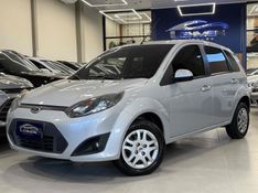 FORD FIESTA 1.6 MPI HATCH 8V 2010/2011 LEHMEN VEÍCULOS VENÂNCIO AIRES / Carros no Vale