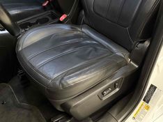 CHEVROLET CAPTIVA 2.4 SIDI 16V 2014/2014 LEHMEN VEÍCULOS VENÂNCIO AIRES / Carros no Vale