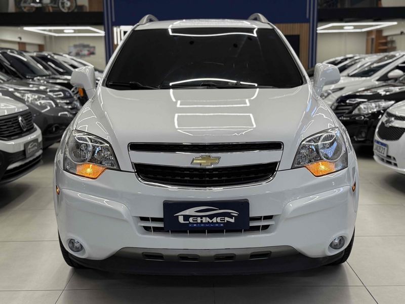 CHEVROLET CAPTIVA 2.4 SIDI 16V 2014/2014 LEHMEN VEÍCULOS VENÂNCIO AIRES / Carros no Vale