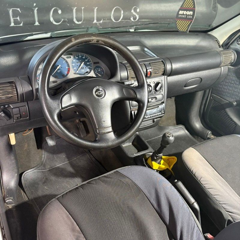 Chevrolet CORSA PICK-UP ST 1.6 2002/2002 SÉRGIO VEÍCULOS TEUTÔNIA / Carros no Vale