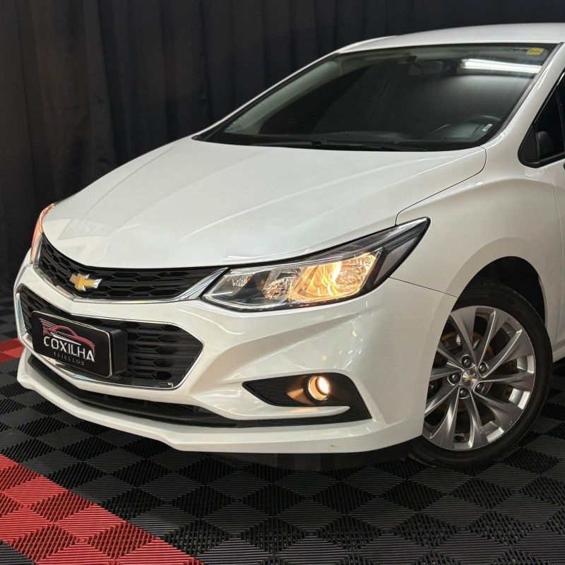 Chevrolet CRUZE SEDAN LT 1.4 TURBO 2018/2018 SÉRGIO VEÍCULOS TEUTÔNIA / Carros no Vale