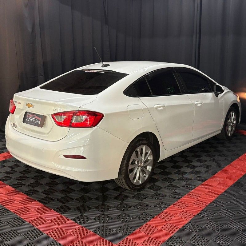 Chevrolet CRUZE SEDAN LT 1.4 TURBO 2018/2018 SÉRGIO VEÍCULOS TEUTÔNIA / Carros no Vale
