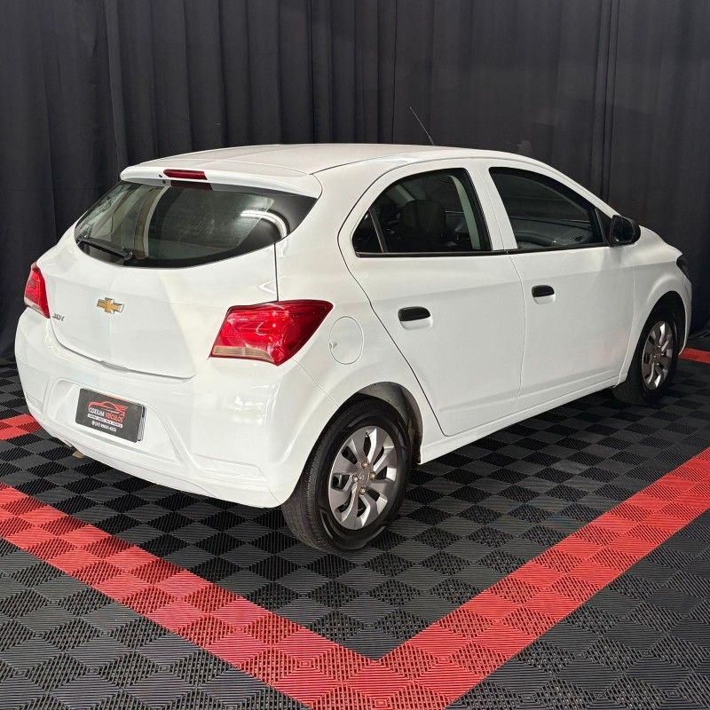 Chevrolet ONIX JOY 1.0 2020/2020 SÉRGIO VEÍCULOS TEUTÔNIA / Carros no Vale