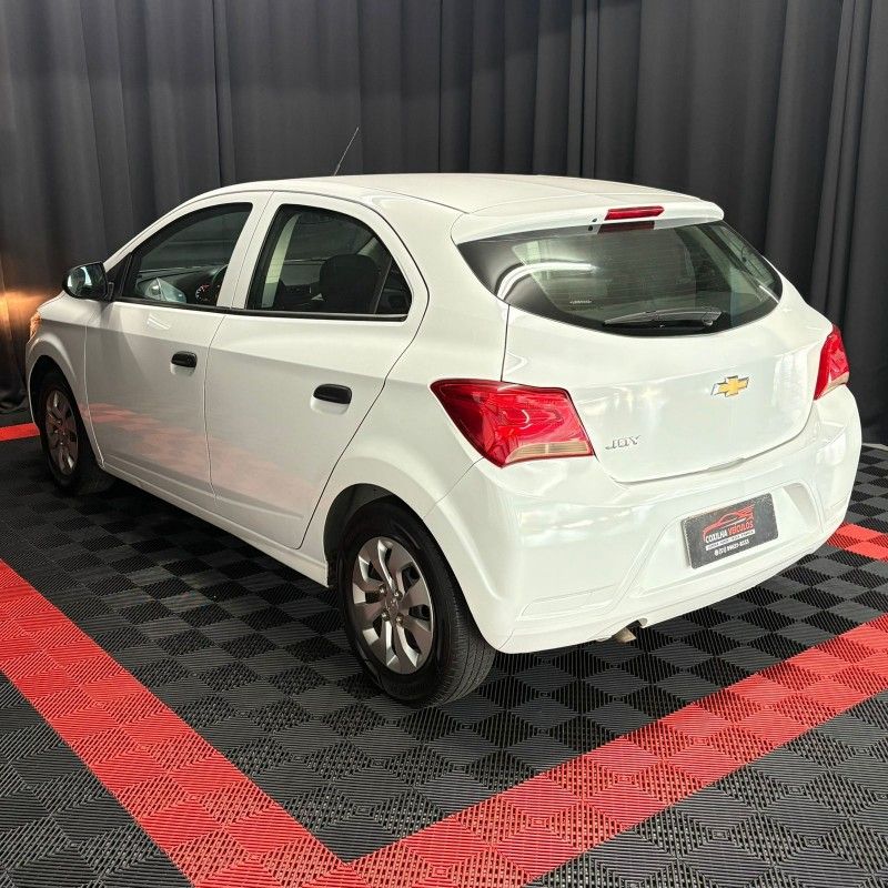 Chevrolet ONIX JOY 1.0 2020/2020 SÉRGIO VEÍCULOS TEUTÔNIA / Carros no Vale