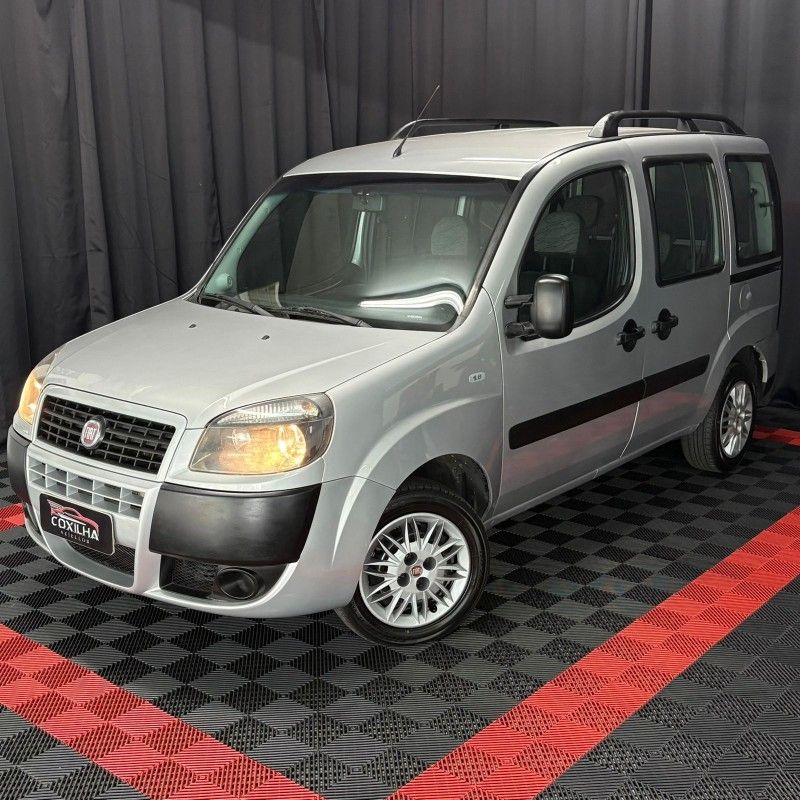 Fiat DOBLO ESSENCE 1.8 2021/2021 SÉRGIO VEÍCULOS TEUTÔNIA / Carros no Vale