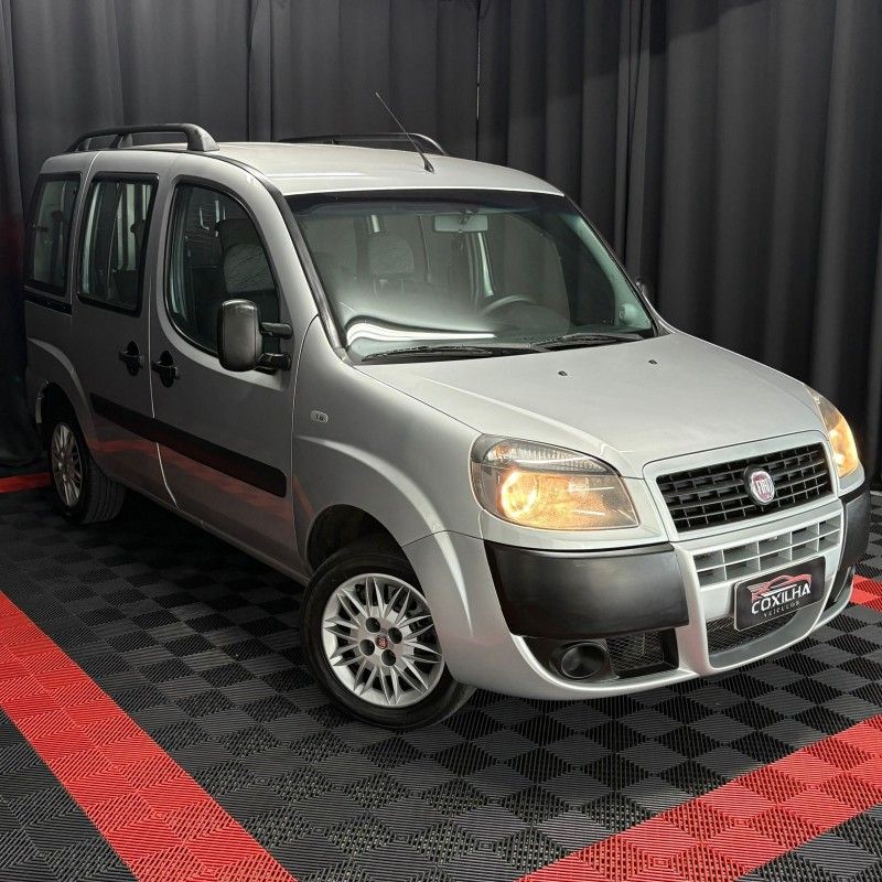 Fiat DOBLO ESSENCE 1.8 2021/2021 SÉRGIO VEÍCULOS TEUTÔNIA / Carros no Vale