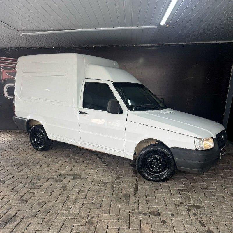 Fiat FIORINO FURGAO 1.3 2009/2009 SÉRGIO VEÍCULOS TEUTÔNIA / Carros no Vale