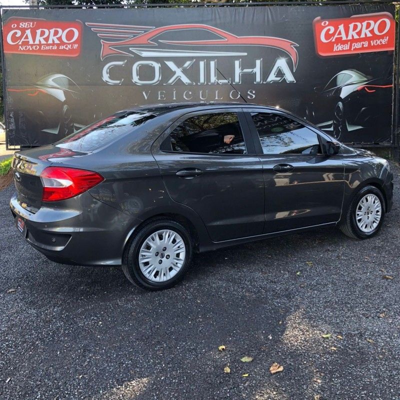Ford KA SEDAN SE PLUS 1.0 2019/2019 SÉRGIO VEÍCULOS TEUTÔNIA / Carros no Vale