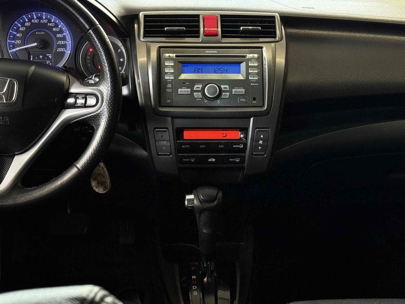 HONDA CITY 1.5 EX 16V 2014/2014 LEHMEN VEÍCULOS VENÂNCIO AIRES / Carros no Vale