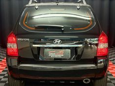Hyundai TUCSON GLS 2.0 2015/2015 SÉRGIO VEÍCULOS TEUTÔNIA / Carros no Vale