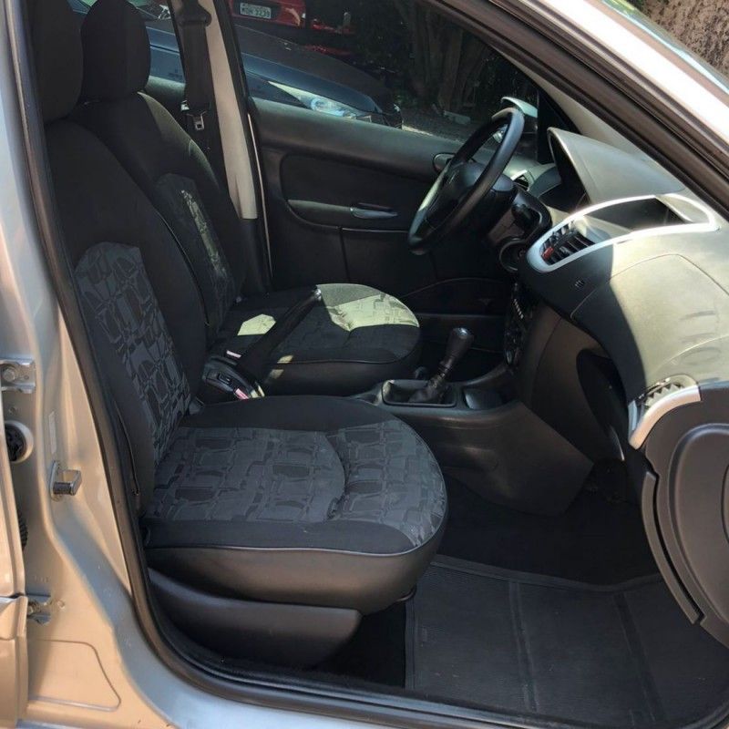 Peugeot 207 XR 1.4 2011/2011 SÉRGIO VEÍCULOS TEUTÔNIA / Carros no Vale