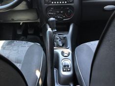 Peugeot 207 XR 1.4 2011/2011 SÉRGIO VEÍCULOS TEUTÔNIA / Carros no Vale