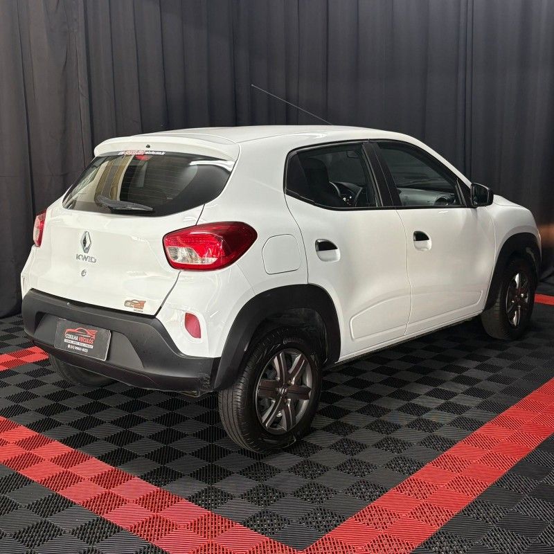 Renault KWID ZEN 1.0 2023/2023 SÉRGIO VEÍCULOS TEUTÔNIA / Carros no Vale
