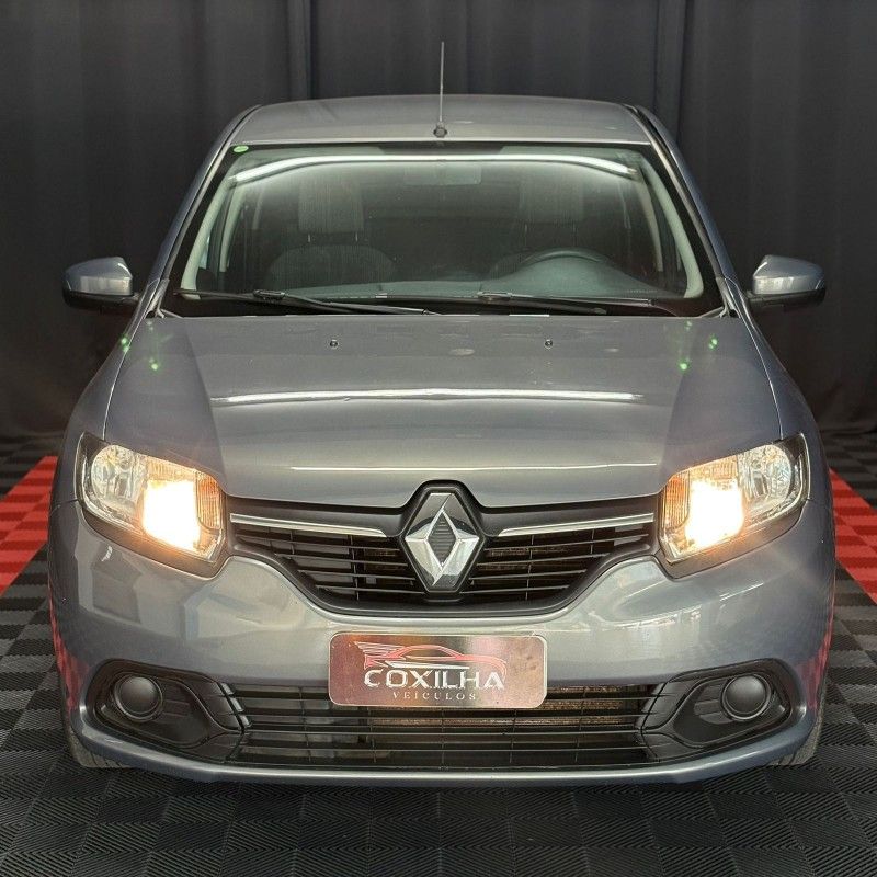 Renault LOGAN EXPRESSION 1.6 2018/2018 SÉRGIO VEÍCULOS TEUTÔNIA / Carros no Vale
