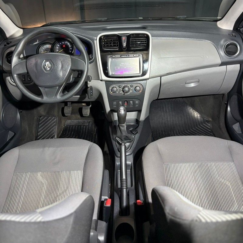 Renault LOGAN EXPRESSION 1.6 2018/2018 SÉRGIO VEÍCULOS TEUTÔNIA / Carros no Vale