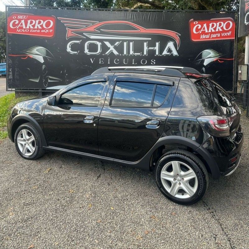 Renault SANDERO STEPWAY ZEN 1.6 2020/2020 SÉRGIO VEÍCULOS TEUTÔNIA / Carros no Vale