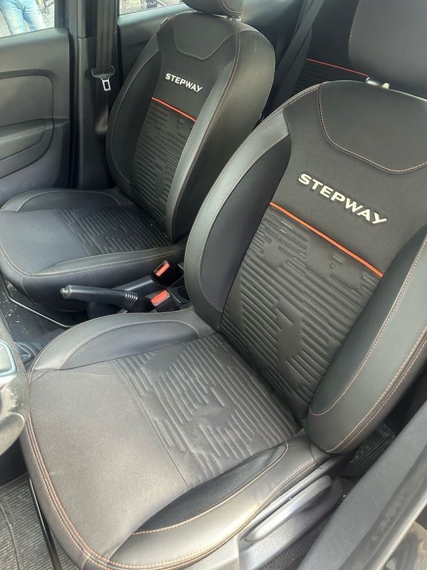 Renault SANDERO STEPWAY ZEN 1.6 2020/2020 SÉRGIO VEÍCULOS TEUTÔNIA / Carros no Vale