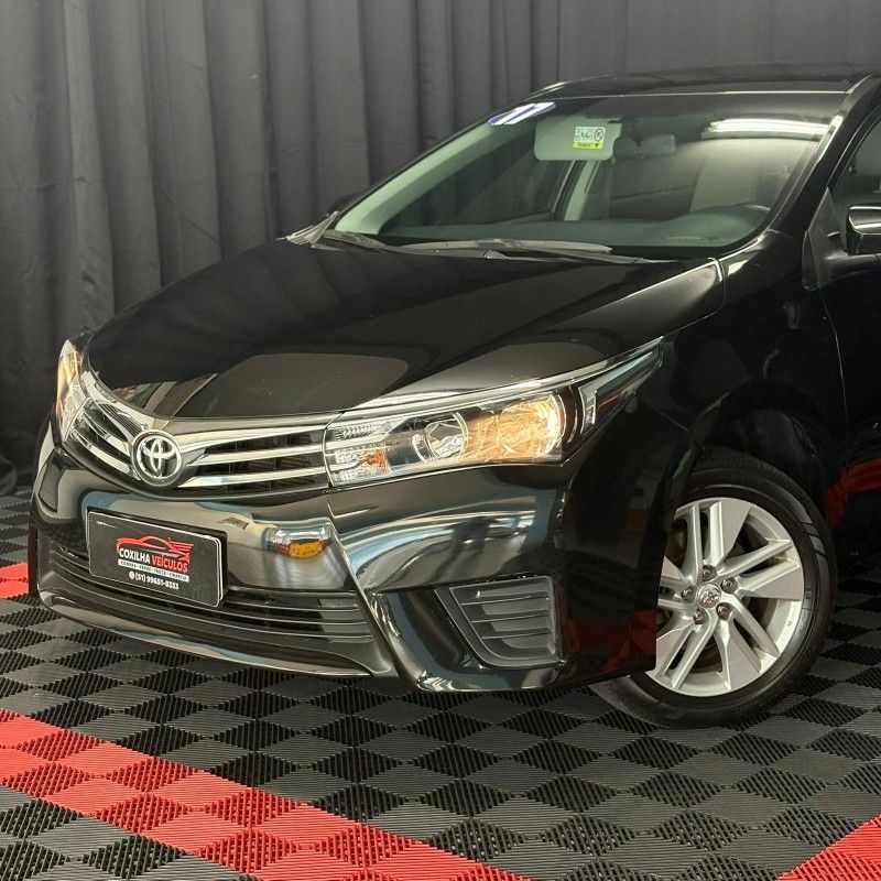 Toyota COROLLA GLi 1.8 2017/2017 SÉRGIO VEÍCULOS TEUTÔNIA / Carros no Vale