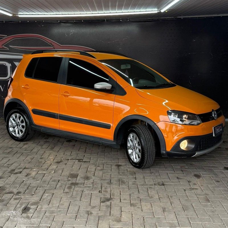 Volkswagen CROSSFOX 1.6 2014/2014 SÉRGIO VEÍCULOS TEUTÔNIA / Carros no Vale