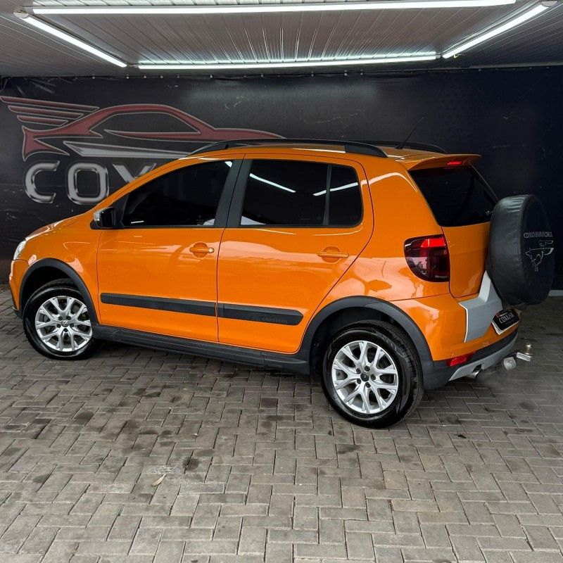 Volkswagen CROSSFOX 1.6 2014/2014 SÉRGIO VEÍCULOS TEUTÔNIA / Carros no Vale