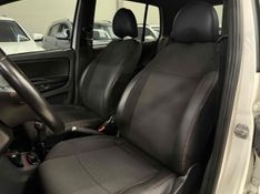 VOLKSWAGEN FOX 1.6 MI ROCK IN RIO 8V 2014/2014 LEHMEN VEÍCULOS VENÂNCIO AIRES / Carros no Vale