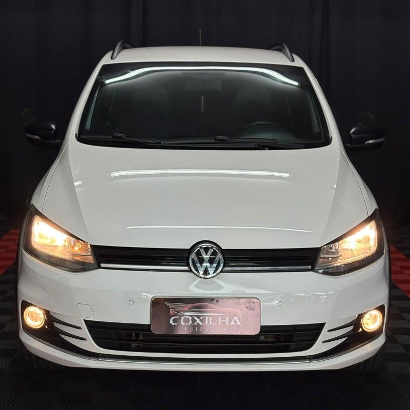 Volkswagen FOX TRACK 1.0 2017/2017 SÉRGIO VEÍCULOS TEUTÔNIA / Carros no Vale