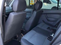 Volkswagen GOL G4 1.0 2014/2014 SÉRGIO VEÍCULOS TEUTÔNIA / Carros no Vale