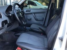 Volkswagen GOL G4 1.0 2014/2014 SÉRGIO VEÍCULOS TEUTÔNIA / Carros no Vale